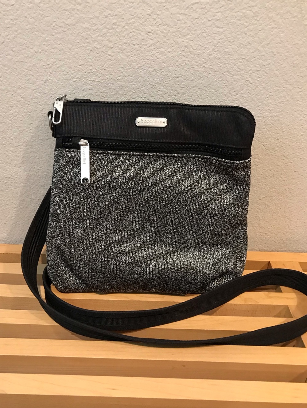 Baggallini Black & Gray Textured Crossbody - NWOT